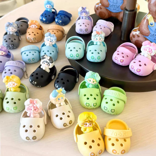 【T195】Yooki Hole Shoes Blind Box-Cute‘’Holes‘’Up
